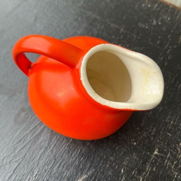 Vintage 1930s 5" Hall Ceramic Ball Creamer Pitcher Red Glaze Marked USA - Picture 2 of 14